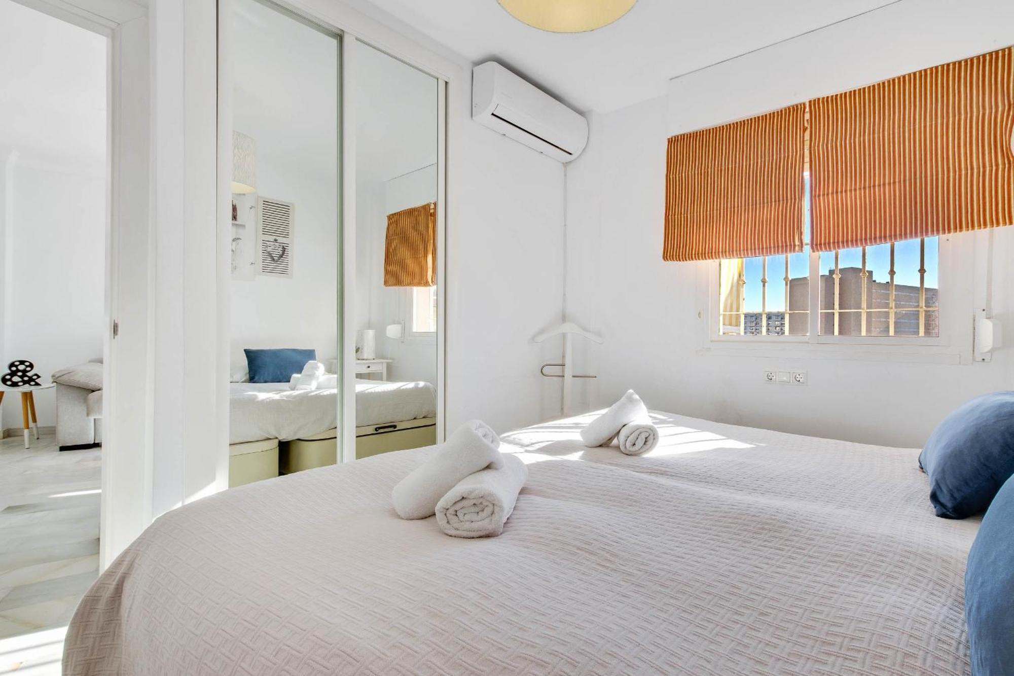 Erisa 68 By Ivi Real Estate Apartment Torremolinos Luaran gambar