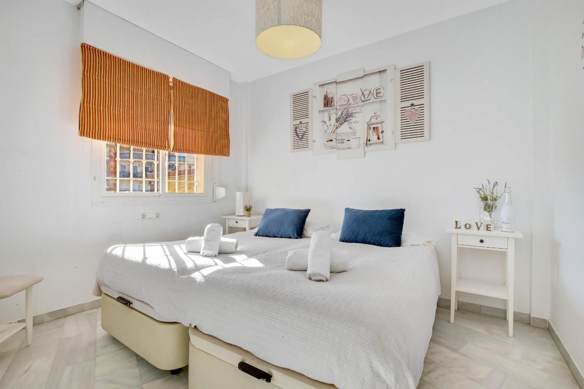 Erisa 68 By Ivi Real Estate Apartment Torremolinos Luaran gambar